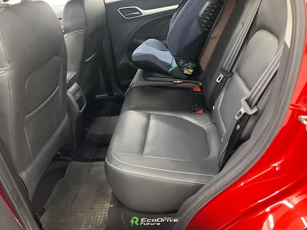MG ZS Luxury 44,5 kWh, FWD - foto 6