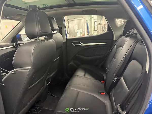 MG ZS Luxury 44,5 kWh, FWD - foto 6