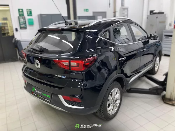 MG ZS Luxury 44,5 kWh, FWD - foto 4