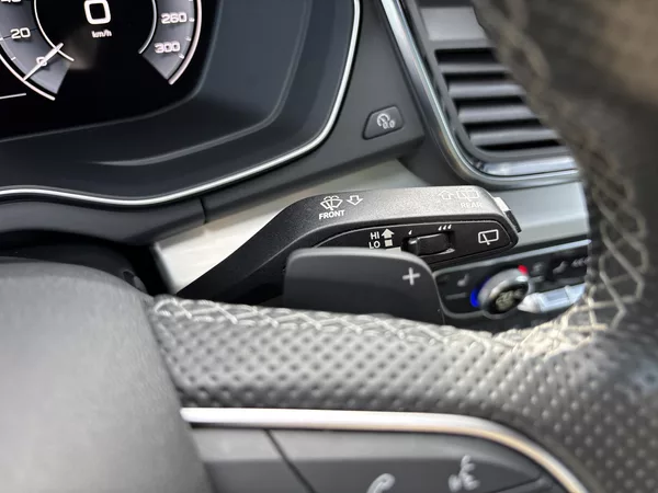 Audi Q5 50TFSIe SLine PANO NOV BATERIE - foto 22