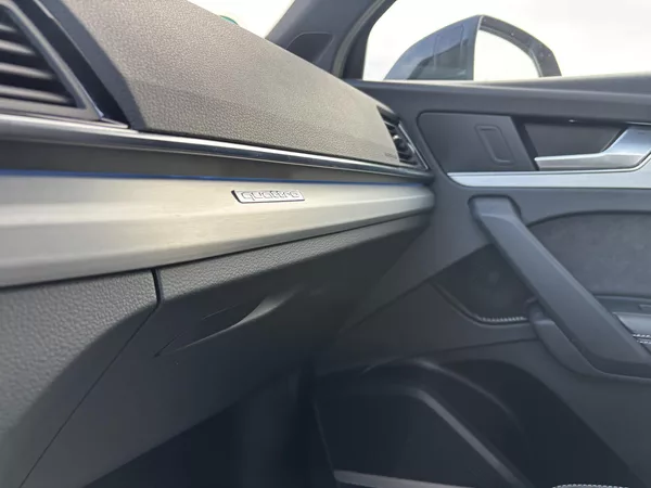 Audi Q5 50TFSIe SLine PANO NOV BATERIE - foto 38