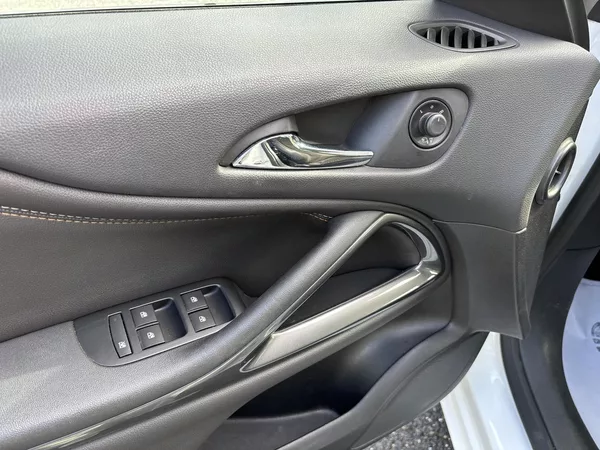 Opel Zafira 1.4 Turbo 103kw Serviska ČR - foto 16