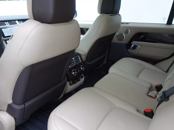 Land Rover Range Rover D300*VOGUE*50000KM*ZÁR*1M*CZ!! - foto 42