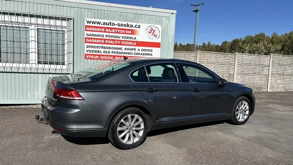 Volkswagen Passat 1,4 TSI DSG Comfortline - foto 22
