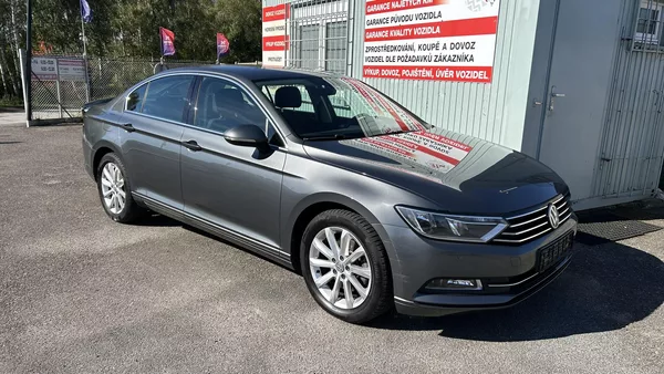 Volkswagen Passat 1,4 TSI DSG Comfortline - foto 24