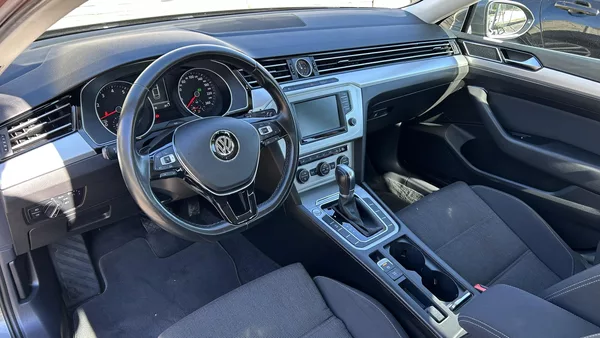 Volkswagen Passat 1,4 TSI DSG Comfortline - foto 6