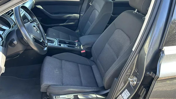 Volkswagen Passat 1,4 TSI DSG Comfortline - foto 7