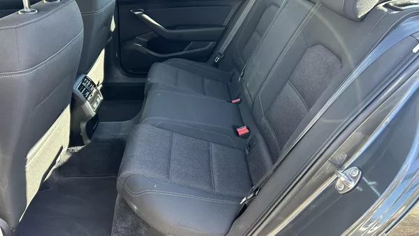 Volkswagen Passat 1,4 TSI DSG Comfortline - foto 9