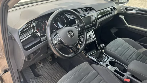 Volkswagen Touran 1,4TSI 110KW 7MÍST TOP!!!!! - foto 6