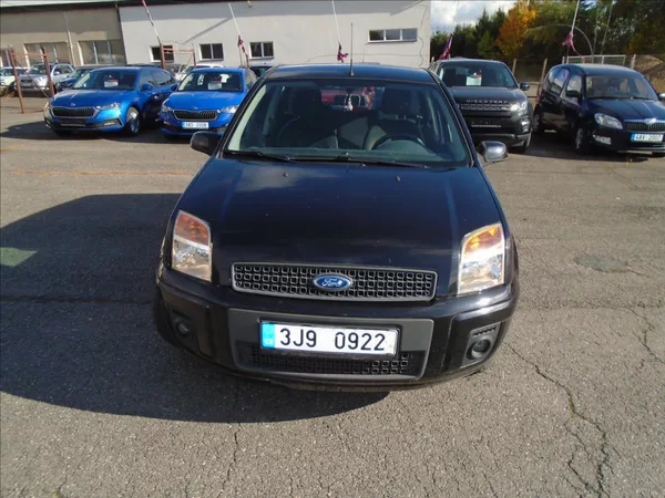 Ford Fusion 1,4 - foto 3