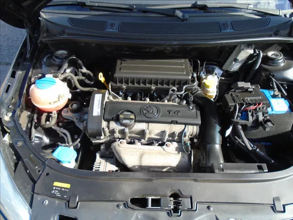 Škoda Roomster 1,4 - foto 22