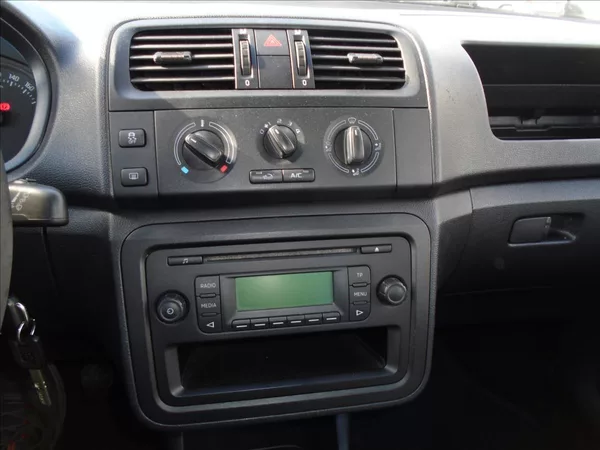 Škoda Roomster 1,4 - foto 23
