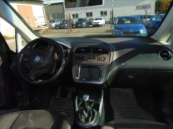 Seat Altea 2,0 4X4 - foto 16