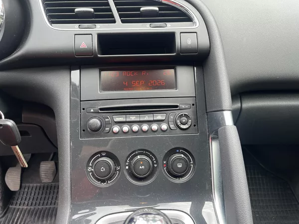 Peugeot 3008 1,6 HDi 84 Kw TAŽNÉ!! - foto 13