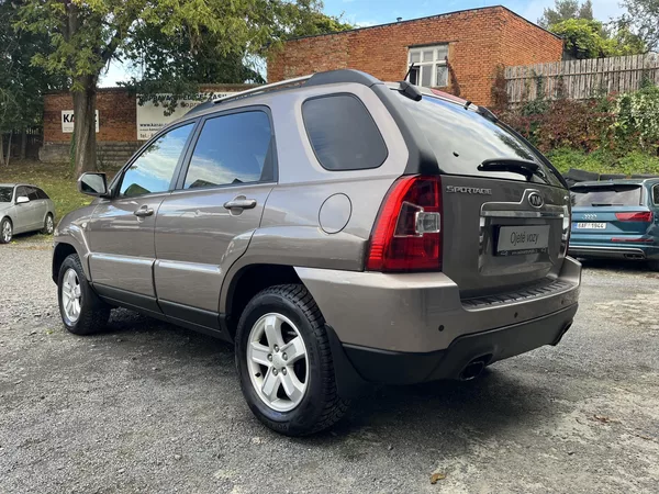 Kia Sportage 2,0 CRDi 110 Kw 4X4 ACTIVE - foto 8