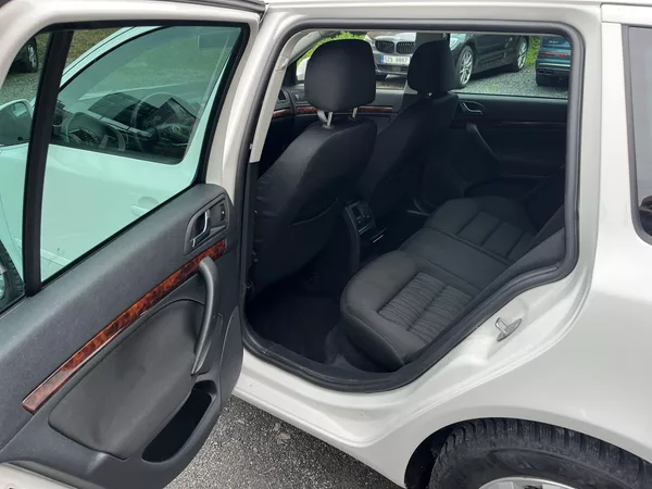 Škoda Octavia 1,4 TSi 90 Kw DSG ELEGANCE - foto 10