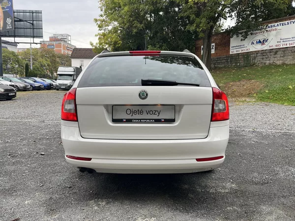 Škoda Octavia 1,4 TSi 90 Kw DSG ELEGANCE - foto 6