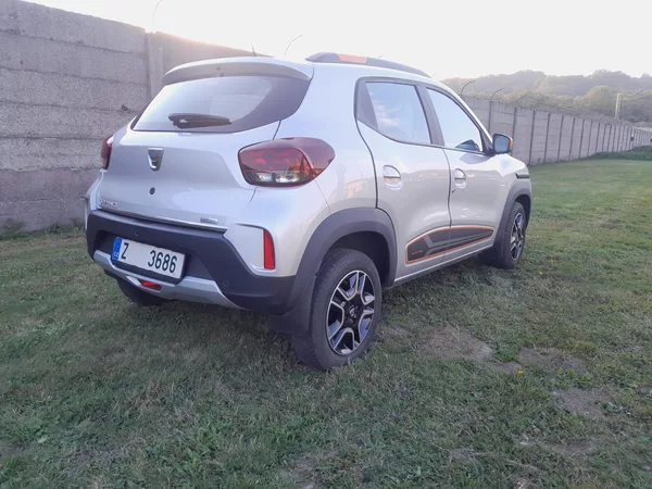 Dacia Spring - foto 7