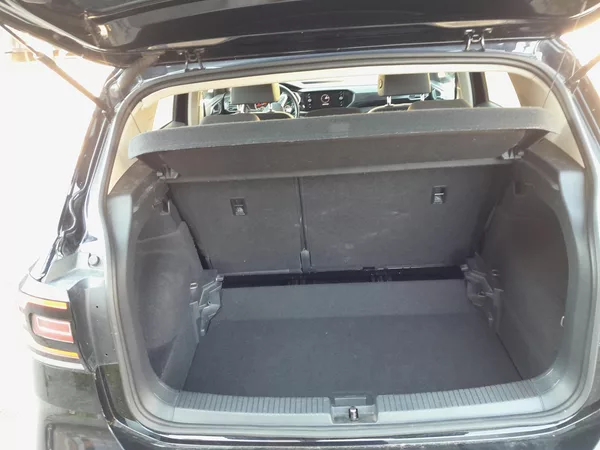 Volkswagen T-Cross 1,5 TSI DSG - foto 12