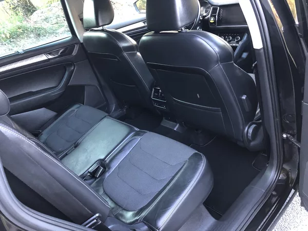Škoda Kodiaq 1.5 TSI DSG STYLE 7 MIST LIFT - foto 10