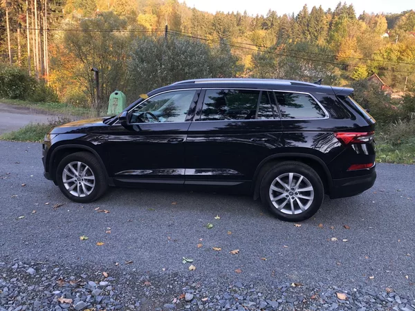 Škoda Kodiaq 1.5 TSI DSG STYLE 7 MIST LIFT - foto 8