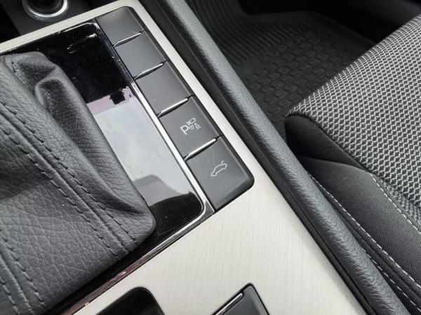 Škoda Superb 2.0 TDI 147kW Style Combi DSG - foto 21