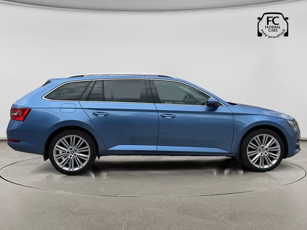 Škoda Superb 2.0 TDI 147kW Style Combi DSG - foto 6
