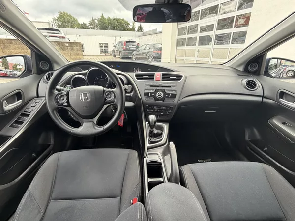 Honda Civic 1.6 i-DTEC Sport Tourer - foto 9