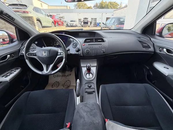 Honda Civic 1.4 Comfort - foto 9