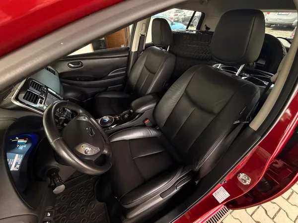 Nissan Leaf Tekna - foto 23
