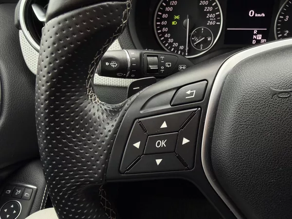 Mercedes-Benz Třídy B 2. gen B 200 - foto 18
