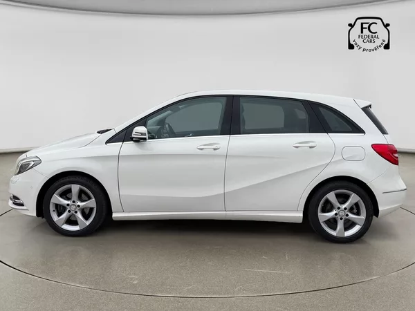 Mercedes-Benz Třídy B 2. gen B 200 - foto 2