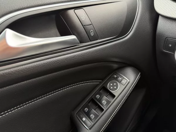 Mercedes-Benz Třídy B 2. gen B 200 - foto 20