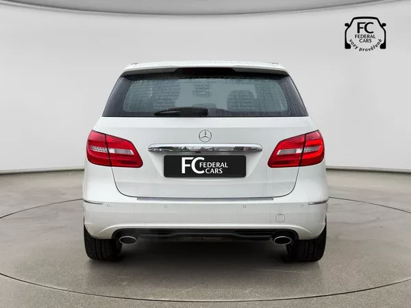 Mercedes-Benz Třídy B 2. gen B 200 - foto 4