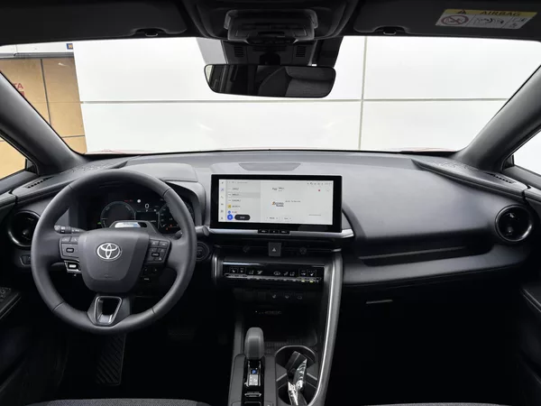 Toyota C-HR STYLE 1,8 HEV AT - foto 5
