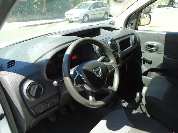 Dacia Dokker 1.6 i - foto 18