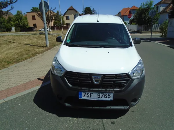 Dacia Dokker 1.6 i - foto 2