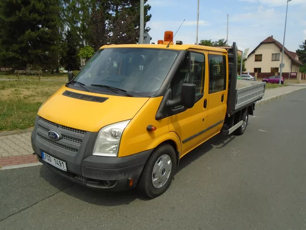 Ford Transit 2.2 TDCi Valník DC 6 míst