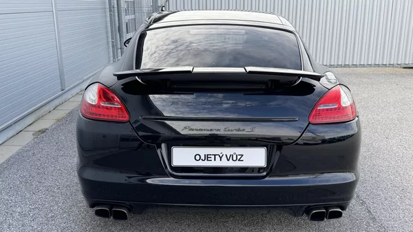 Porsche Panamera Turbo S - foto 12