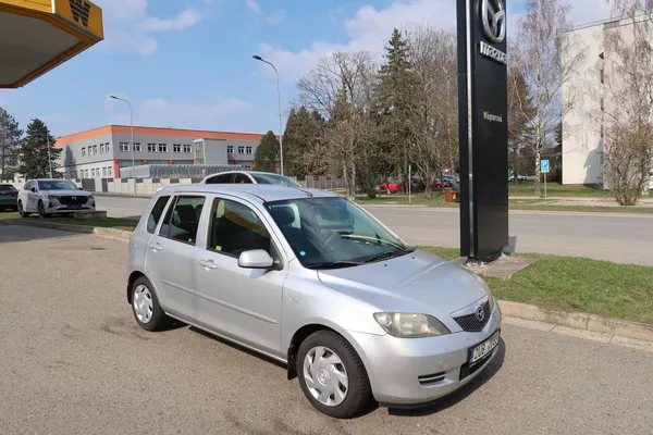 Mazda 2 1,25i Comfort, 55 kW, ČR