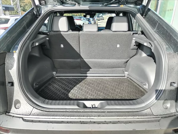 Toyota C-HR BEV 77 kWh 224k STYLE DYNAMIC - foto 12
