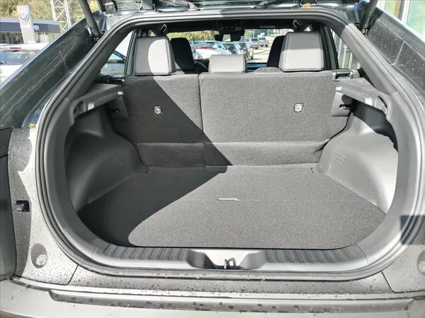 Toyota C-HR BEV 77 kWh 224k STYLE DYNAMIC - foto 13
