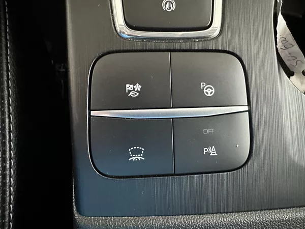 Ford Kuga Titanium X 2.5i HEV 190k aut - foto 23