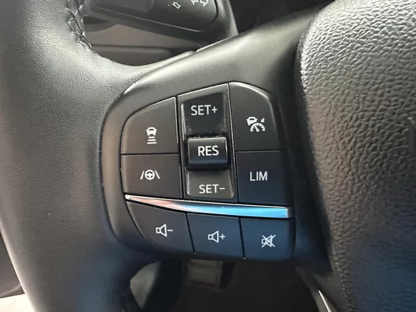 Ford Kuga Titanium X 2.5i HEV 190k aut - foto 25