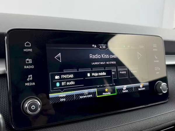 Škoda Fabia 1.0TSI 70kW Selection - foto 15