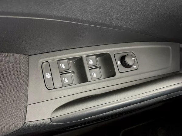 Škoda Fabia 1.0TSI 70kW Selection - foto 22