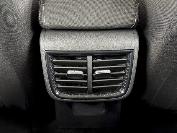 Škoda Fabia 1.0TSI 70kW Selection - foto 23