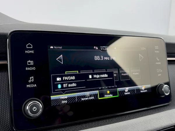Škoda Scala DSG 1.0TSI 85kW Top Selection - foto 16