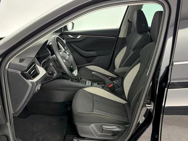 Škoda Scala DSG 1.0TSI 85kW Top Selection - foto 7