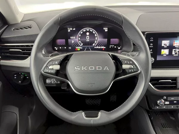 Škoda Scala DSG 1.0TSI 85kW Top Selection - foto 9